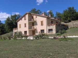 Cerqua Rosara Residence_Valtopina_320x240
