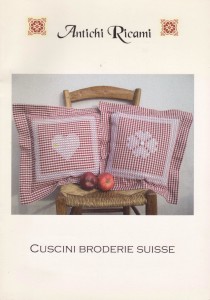 cuscini broderie suisse